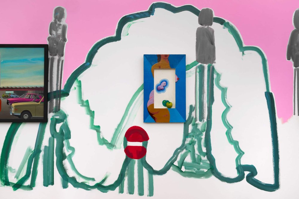 Very Contemporary, Home