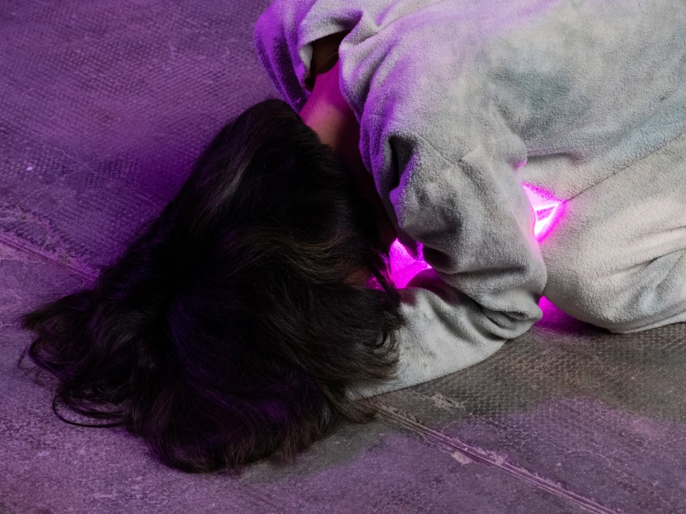 Very Contemporary, Home